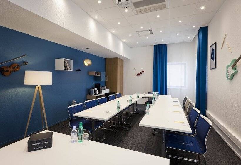 Novotel Lyon Gerland Musée des Confluences