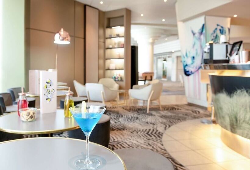 Novotel Lyon Gerland Musée des Confluences