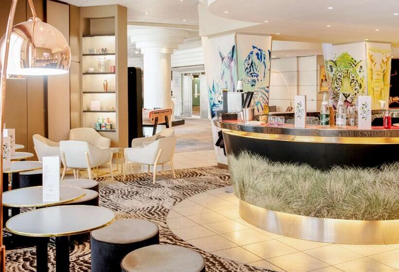 Novotel Lyon Gerland Musée des Confluences