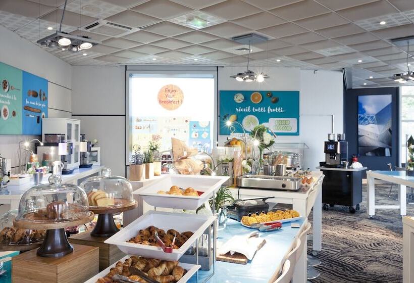 Novotel Lyon Gerland Musée des Confluences