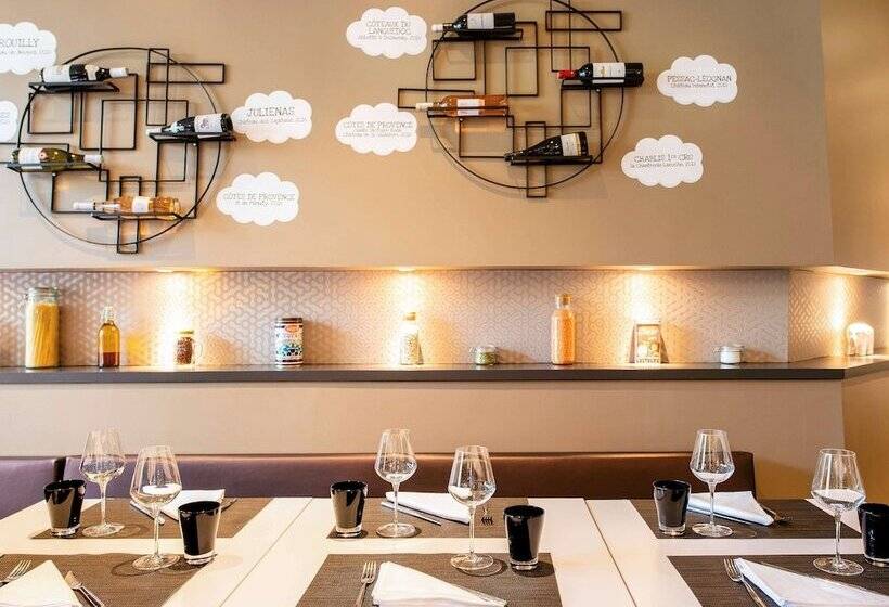 Novotel Lyon Gerland Musée des Confluences