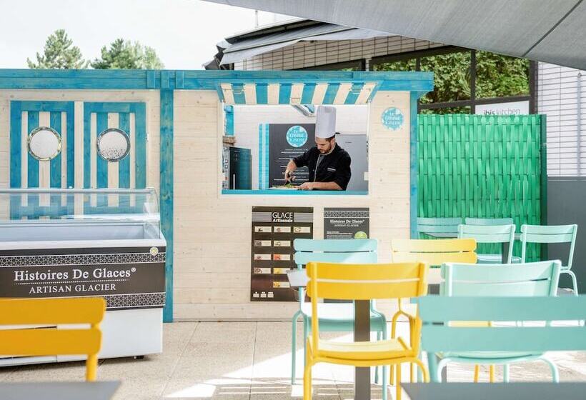 Novotel Lyon Gerland Musée des Confluences