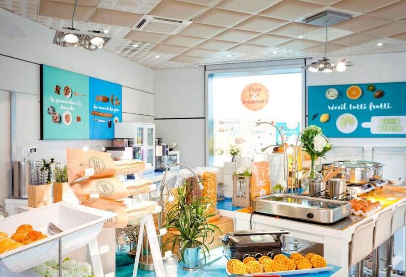 Novotel Lyon Gerland Musée des Confluences