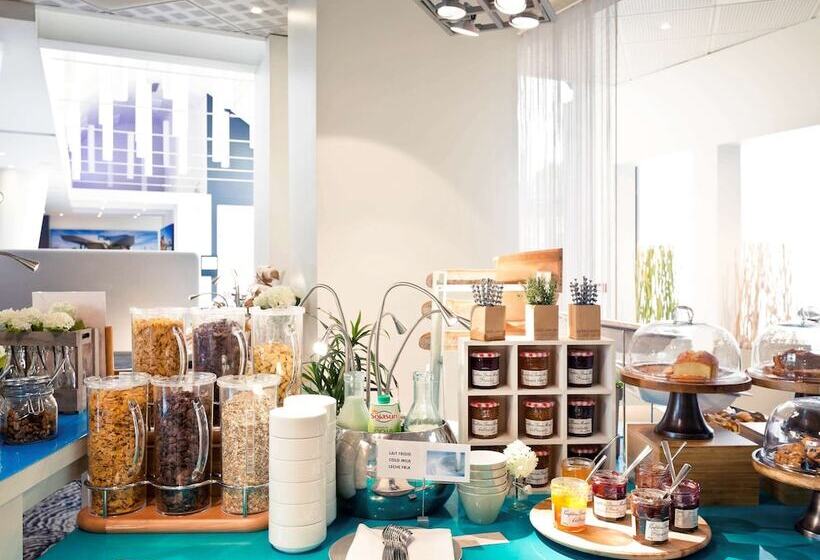 Novotel Lyon Gerland Musée des Confluences