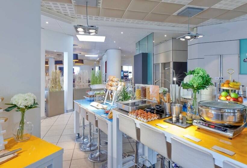 Novotel Lyon Gerland Musée des Confluences