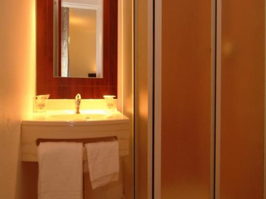 Brit Hotel Des Provinces