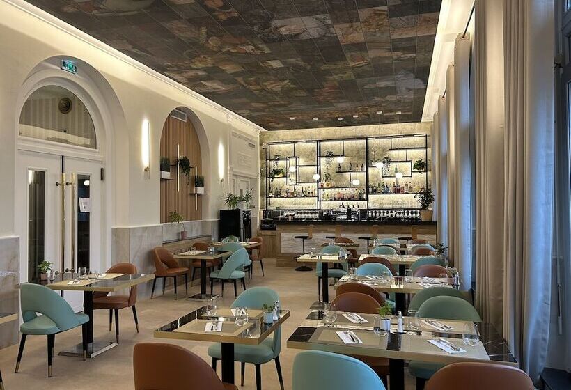 Brit Hotel Privilège Le Royal Centre Gare