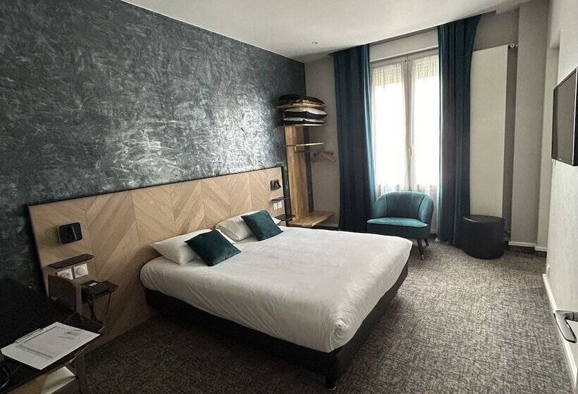 Brit Hotel Privilège Le Royal Centre Gare