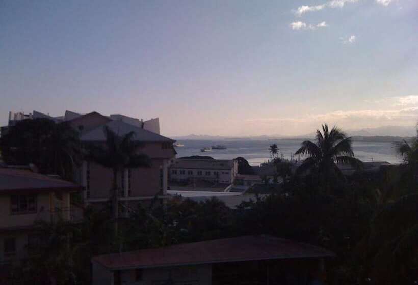 Capricorn Hotel Suva