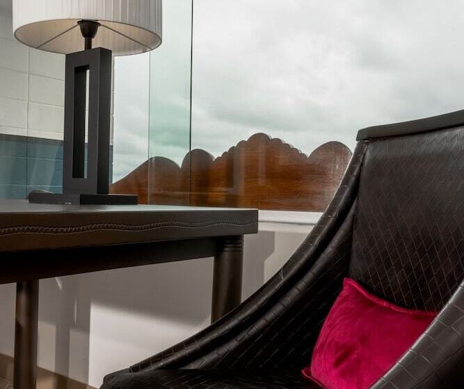 Capricorn Hotel Suva