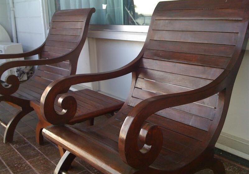 Capricorn Hotel Suva