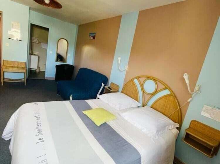 בית מלון כפרי A La Porte Saint Jean