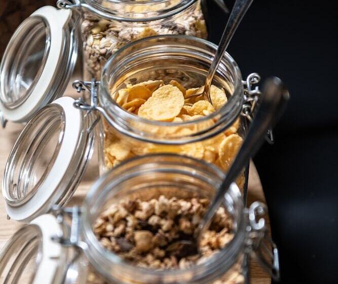 فندق Abbaye De Talloires