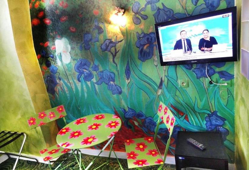 فندق Adonis Sacré Coeur Roma