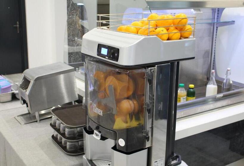 Отель Au Palmyre Hôtel