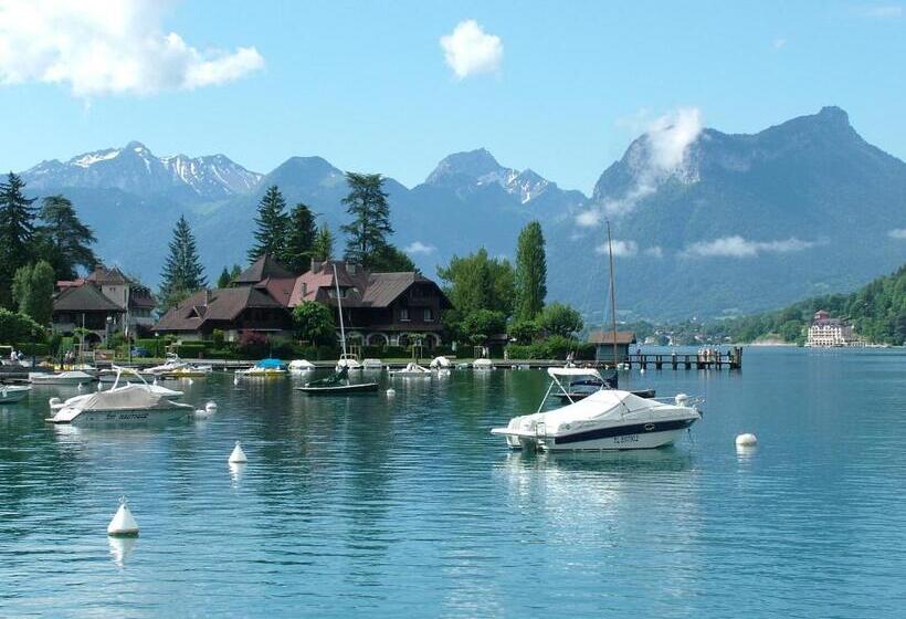 בית מלון כפרי Auberge Du Pere Bise  Jean Sulpice