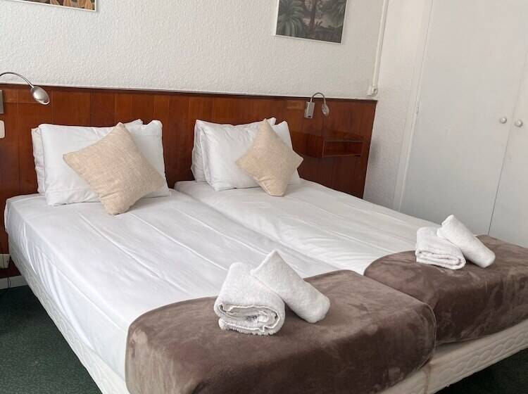 호텔 Azurene Royal