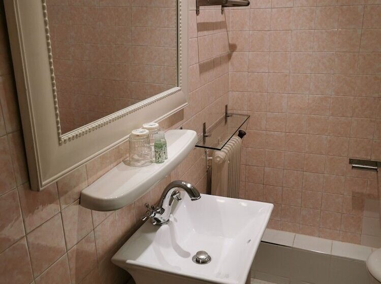 호텔 Azurene Royal