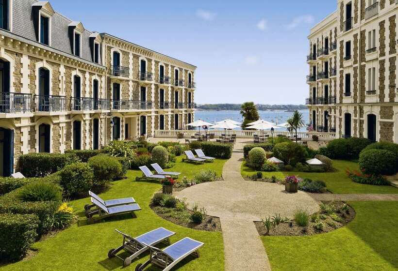 בית מלון כפרי Hôtel Barrière Le Grand Hôtel Dinard