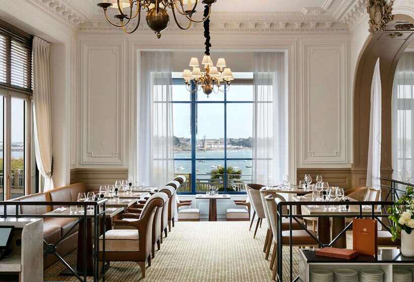 בית מלון כפרי Hôtel Barrière Le Grand Hôtel Dinard
