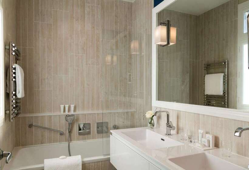 בית מלון כפרי Hôtel Barrière Le Grand Hôtel Dinard