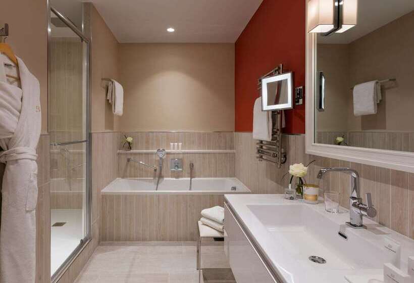 בית מלון כפרי Hôtel Barrière Le Grand Hôtel Dinard