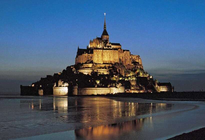 בית מלון כפרי Hôtel Barrière Le Grand Hôtel Dinard