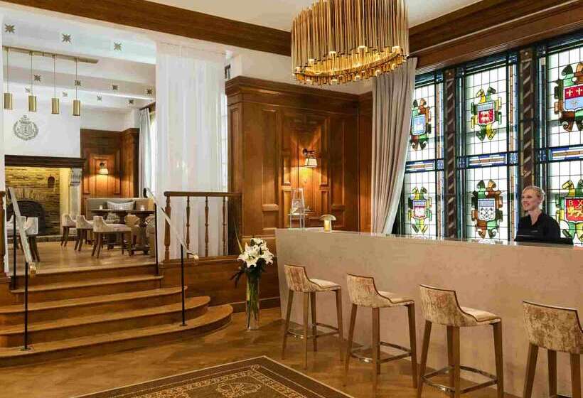 ホテル Barriere Le Normandy