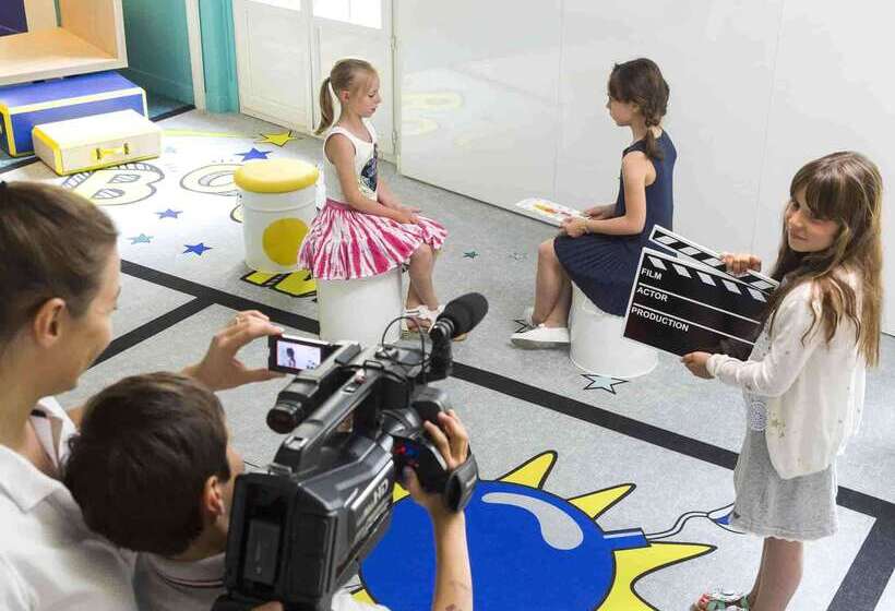 ホテル Barriere Le Normandy