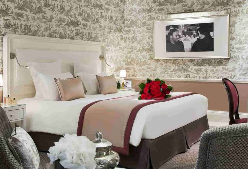 ホテル Barriere Le Normandy