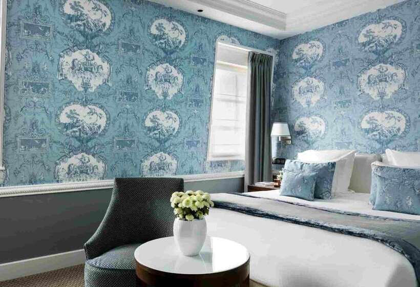 ホテル Barriere Le Normandy