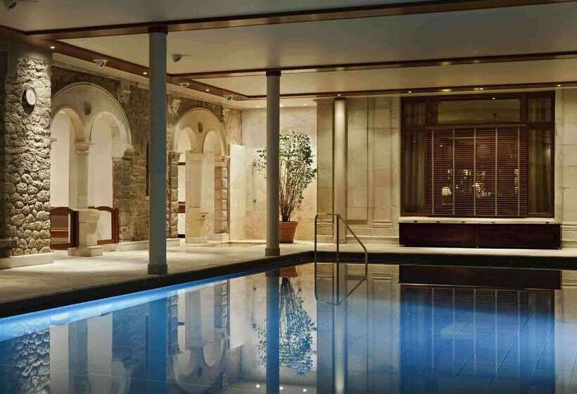 فندق Barriere Le Royal La Baule