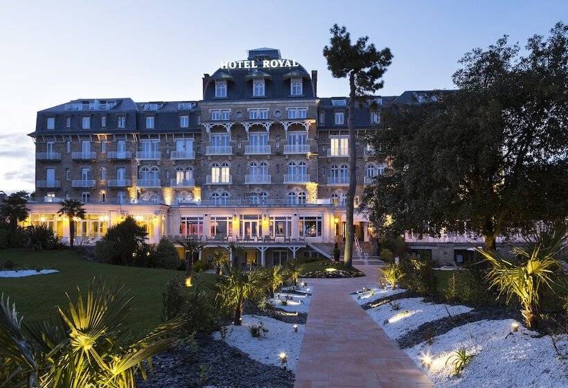 בית מלון כפרי Barriere Le Royal La Baule