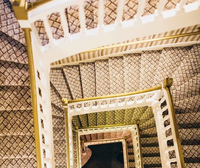 فندق Barriere Le Royal La Baule