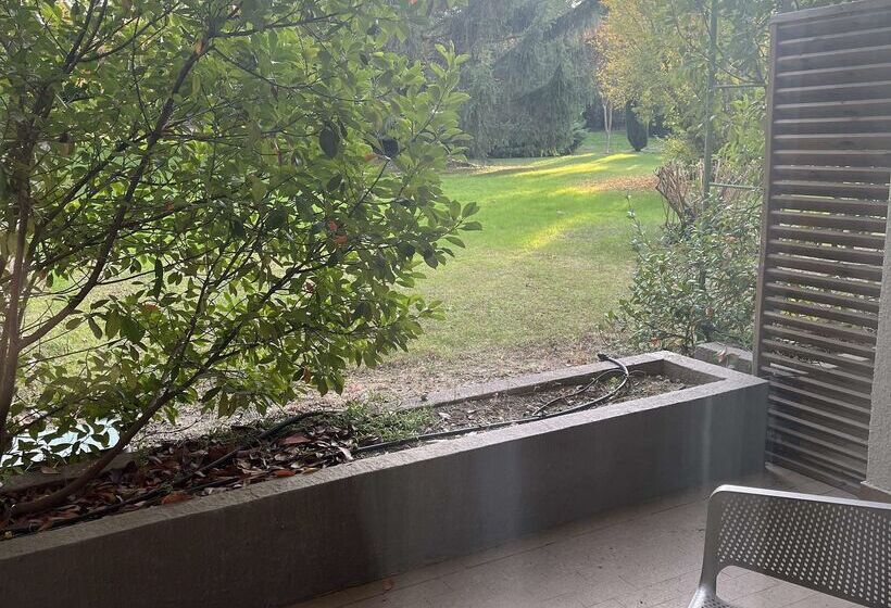 Отель Best Western Sevan Parc