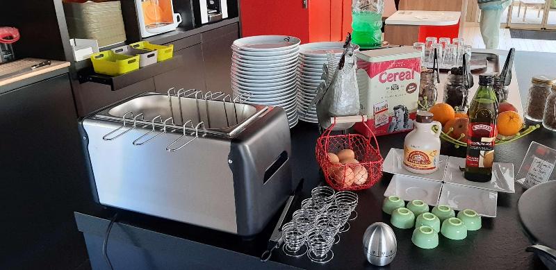 호텔 Campanile Albi Centre