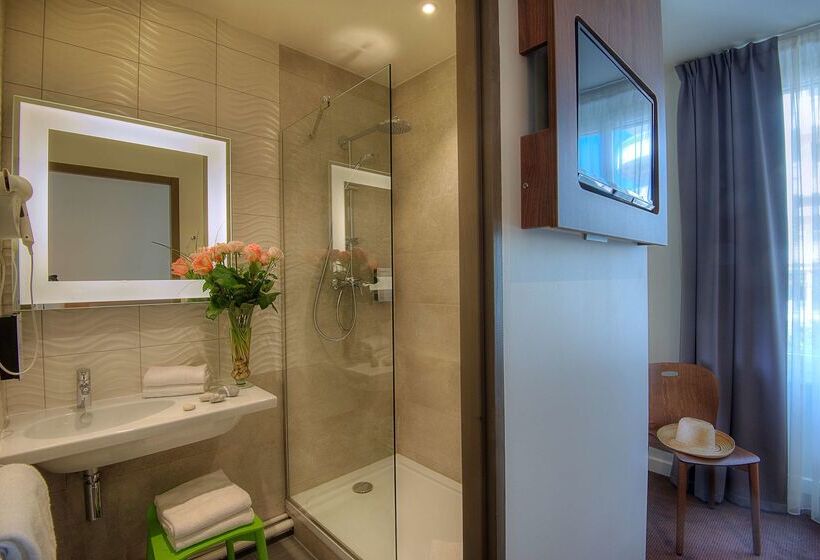 ホテル Campanile Annecy Centre Gare