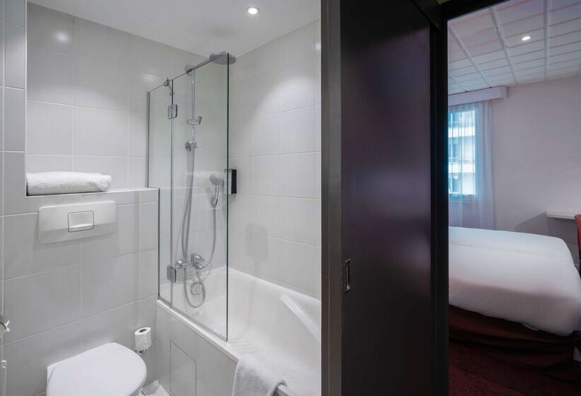 ホテル Campanile Annecy Centre Gare