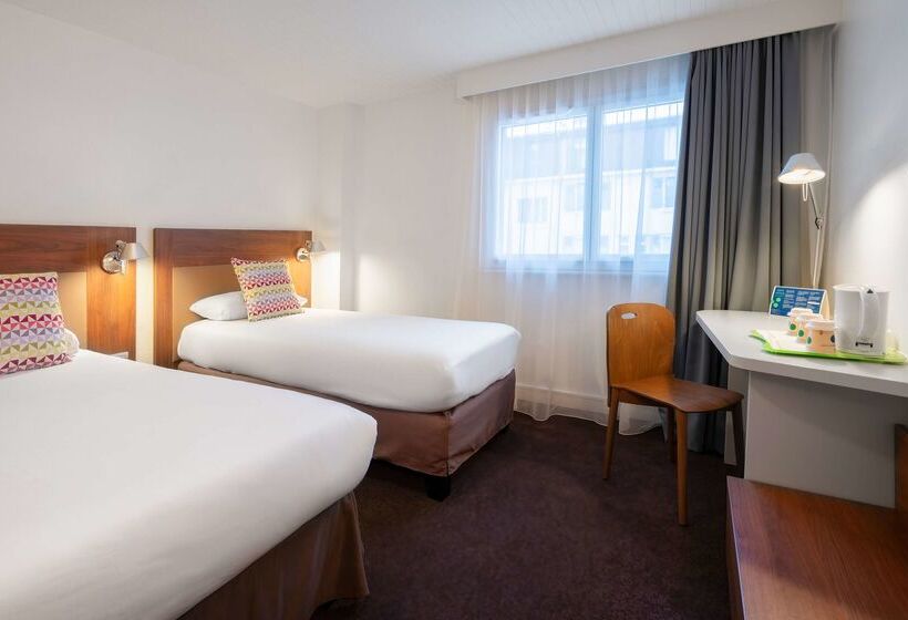 ホテル Campanile Annecy Centre Gare