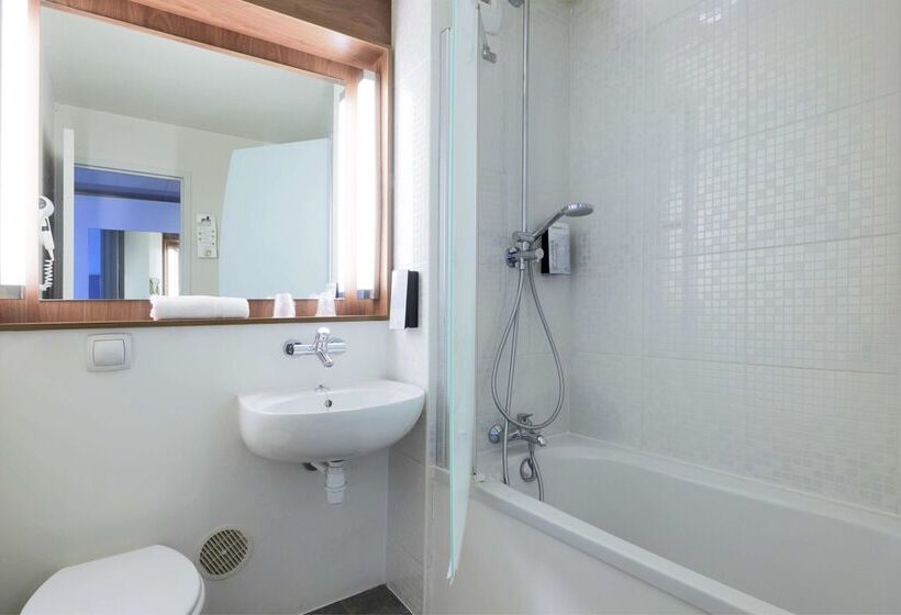 호텔 Campanile Argenteuil