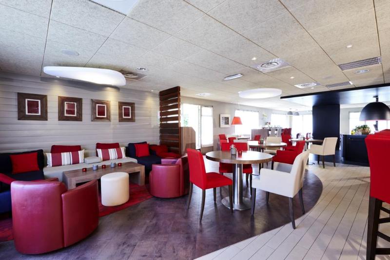 호텔 Campanile Argenteuil