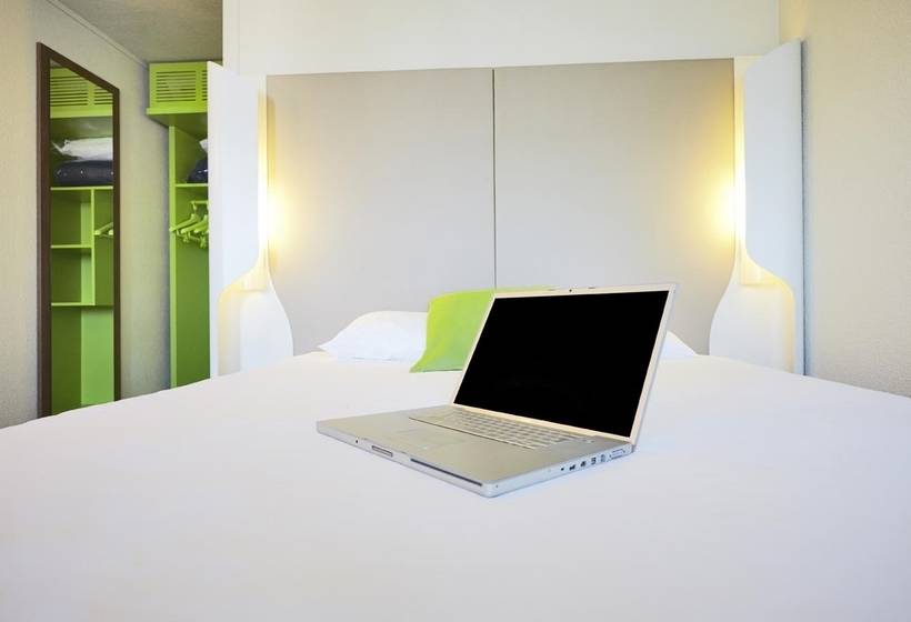 فندق Campanile Auxerre  Moneteau