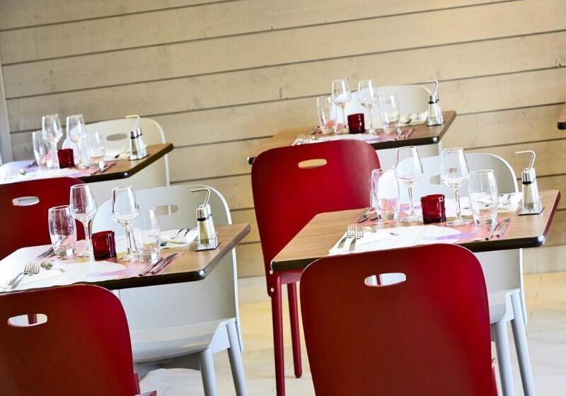 فندق Campanile Auxerre  Moneteau