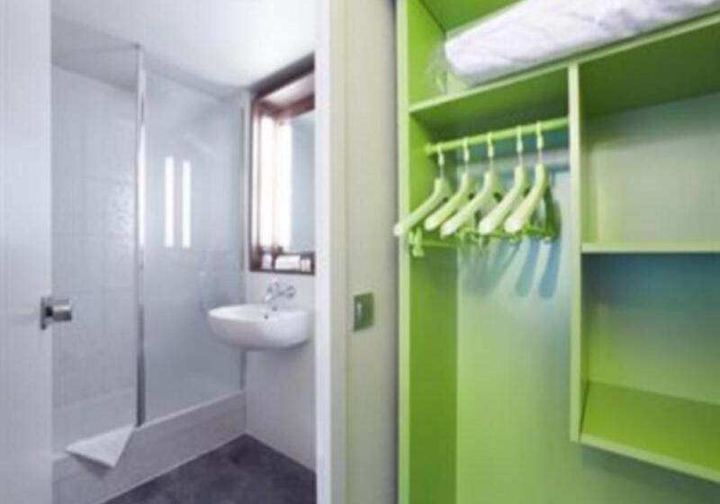 فندق Campanile Auxerre  Moneteau