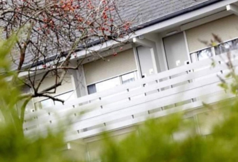 فندق Campanile Auxerre  Moneteau