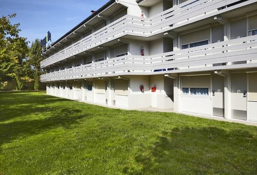 فندق Campanile Auxerre  Moneteau