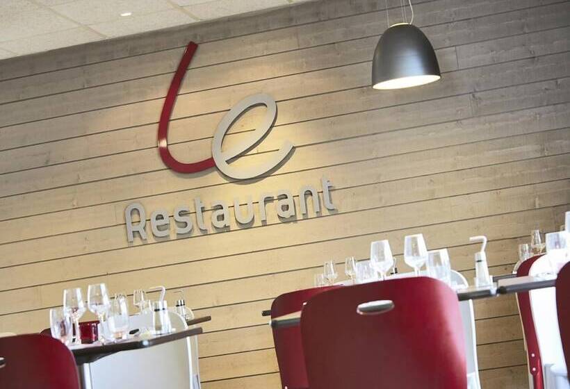 فندق Campanile Auxerre  Moneteau