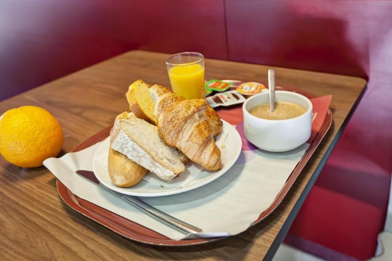 Отель Campanile Genève   Ferney Voltaire