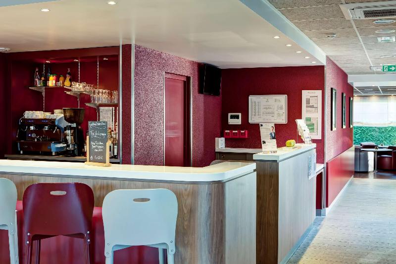 Отель Campanile Genève   Ferney Voltaire