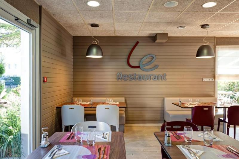 Отель Campanile Genève   Ferney Voltaire